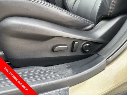 Used 2024 Subaru Outback Limited AWD/4WD image 19