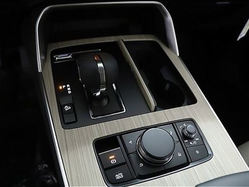 Used 2025 MAZDA CX-90 3.3 Turbo w/ Preferred Package image 19