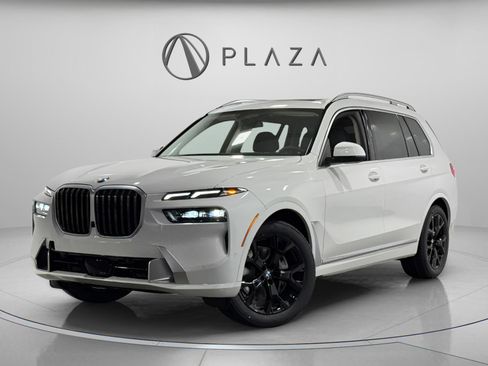 New 2026 BMW X7 xDrive40i image 1