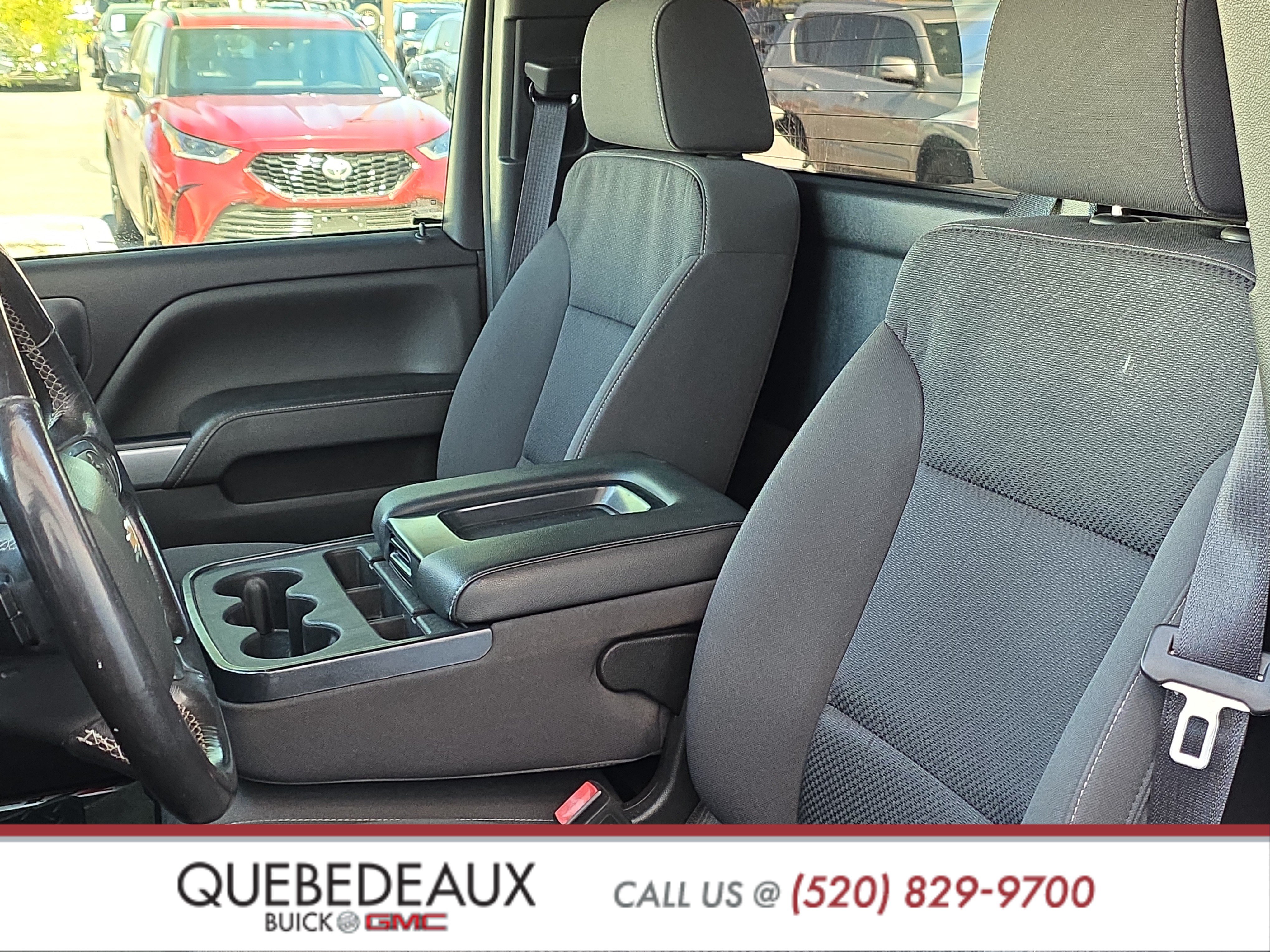 Used 2018 Chevrolet Silverado 1500 LT w/ LT Convenience Package AWD/4WD image 12
