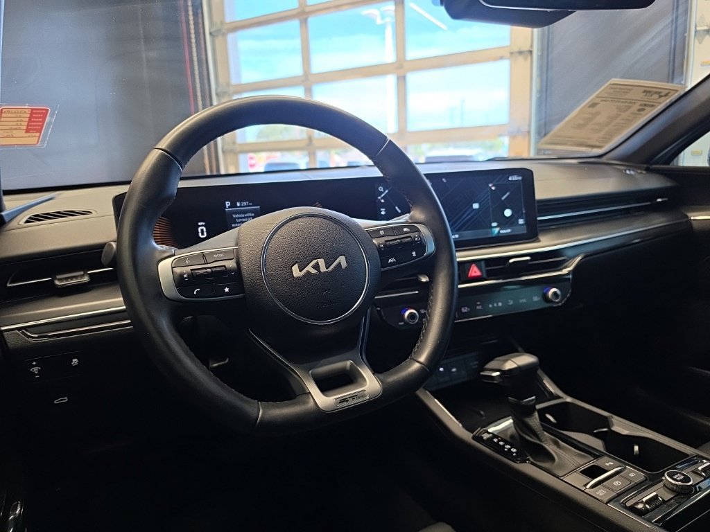 Certified 2025 Kia K5 GT-Line w/ GT-Line Premium Package FWD image 18