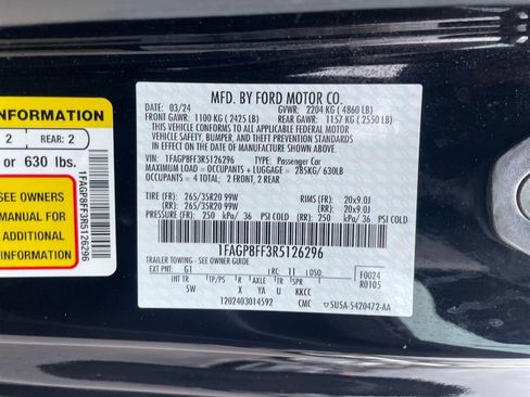 Used 2024 Ford Mustang GT Premium image 18