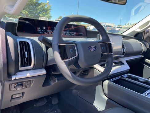 New 2026 Ford Expedition Max Active AWD/4WD image 11