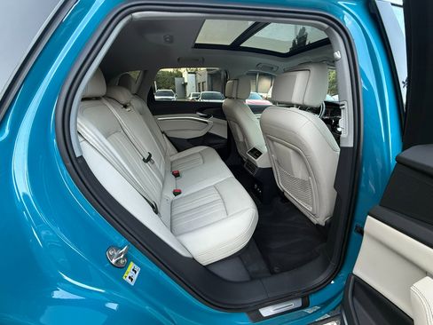 Used 2019 Audi e-tron Premium Plus image 13