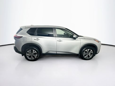 Used 2023 Nissan Rogue SV FWD image 10