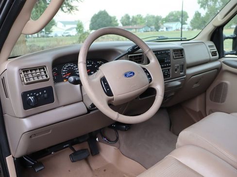 Used 2003 Ford F250 XL AWD/4WD image 15