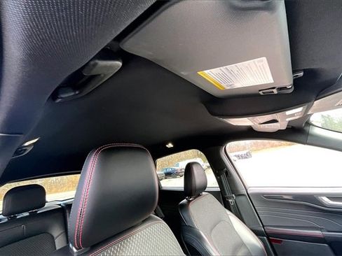 Used 2025 Ford Escape ST-Line Select image 22