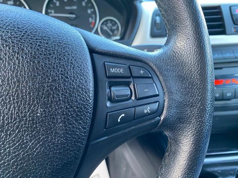 Used 2015 BMW 320i 4dr Sdn 320i RWD image 56