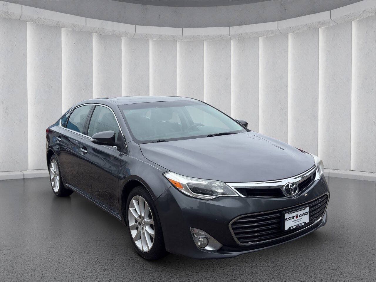 Used 2013 Toyota Avalon XLE Touring FWD image 7