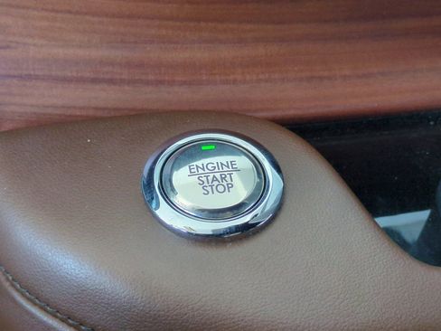 Used 2020 Lincoln Aviator Reserve w/ Equipment Group 202A AWD/4WD image 34