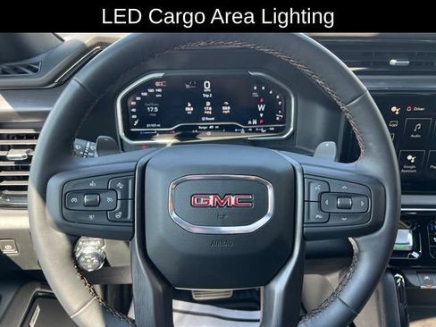 Used 2024 GMC Sierra 1500 AT4 w/ AT4 Premium Package AWD/4WD image 32