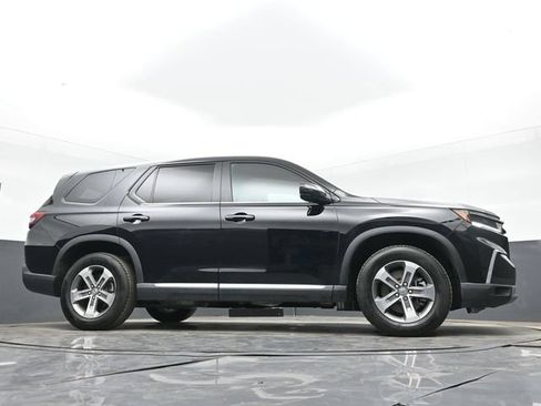 Used 2025 Honda Pilot EX-L image 52