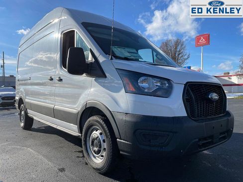 New 2025 Ford Transit 250 148 High Roof image 18