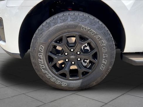 Used 2024 Ford Expedition Timberline AWD/4WD image 11