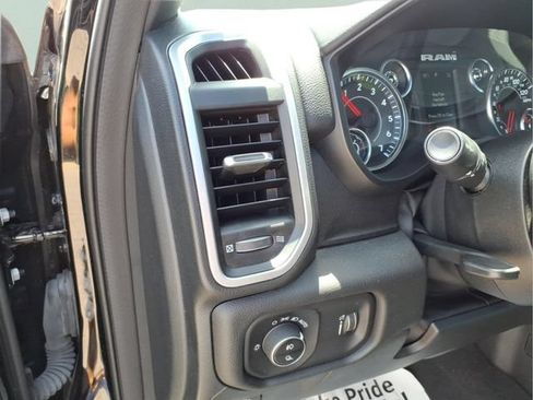 Used 2023 RAM 1500 Big Horn AWD/4WD image 15