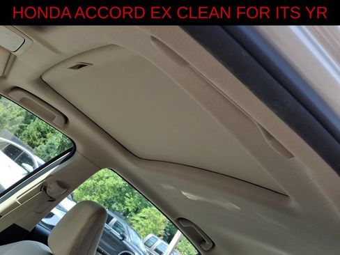 Used 2017 Honda Accord EX image 15