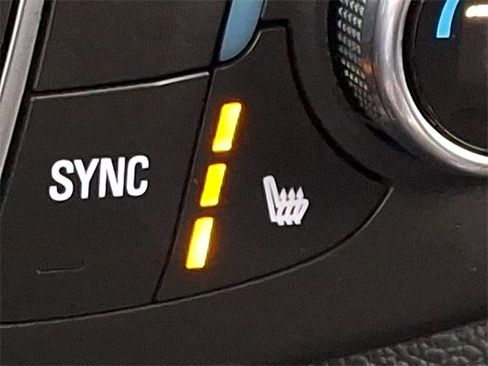 Used 2019 Chevrolet Traverse LT w/ LPO, Floor Liner Package image 22