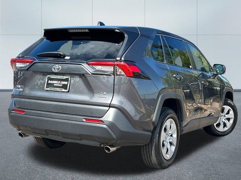 Used 2023 Toyota RAV4 LE AWD/4WD image 2
