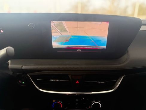 Used 2024 Buick Encore GX Preferred w/ Comfort Package image 22