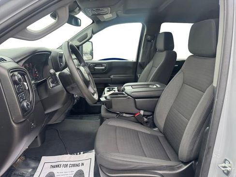 Certified 2024 Chevrolet Silverado 2500 Custom w/ Custom Value Package image 10