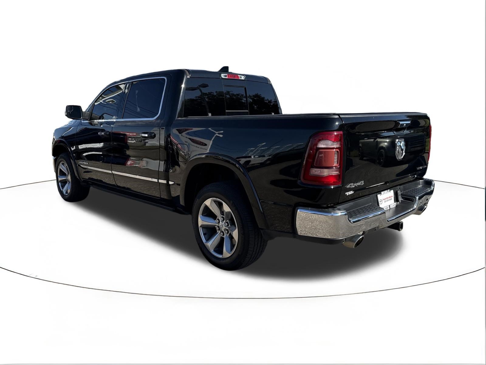 Used 2022 RAM 1500 Limited AWD/4WD image 4