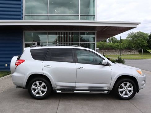 Used 2011 Toyota RAV4 Limited w/ Limited Extra Value Pkg AWD/4WD image 2