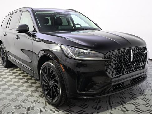 New 2026 Lincoln Aviator Reserve w/ Jet Appearance Package image 8