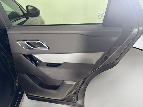Used 2024 Land Rover Range Rover Velar S image 28