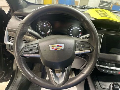 Used 2023 Cadillac XT4 Sport AWD/4WD image 14