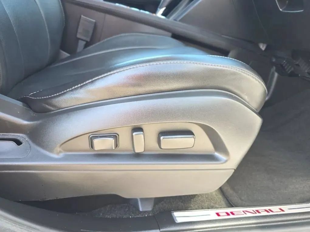 Used 2017 GMC Terrain Denali FWD image 46