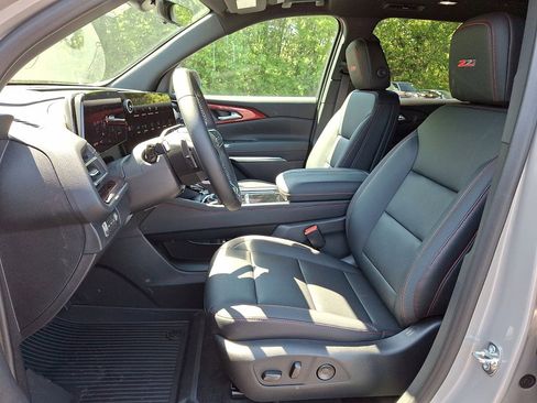 New 2026 Chevrolet Traverse Z71 w/ Driver Confidence Package AWD/4WD image 14