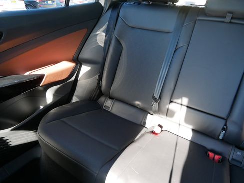 Used 2021 Volkswagen ID.4 Pro S image 12