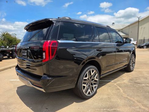 New 2026 Ford Expedition Platinum AWD/4WD image 12