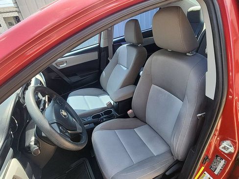 Used 2016 Toyota Corolla LE FWD image 15