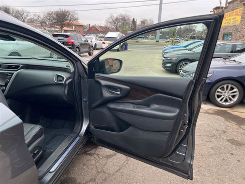 Used 2020 Nissan Murano Platinum w/ Cargo Package image 33