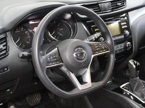 Used 2018 Nissan Rogue Sport S FWD image 12