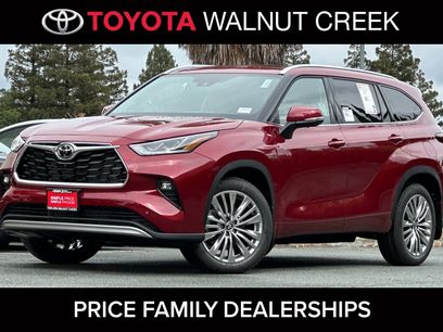 New 2025 Toyota Highlander Platinum