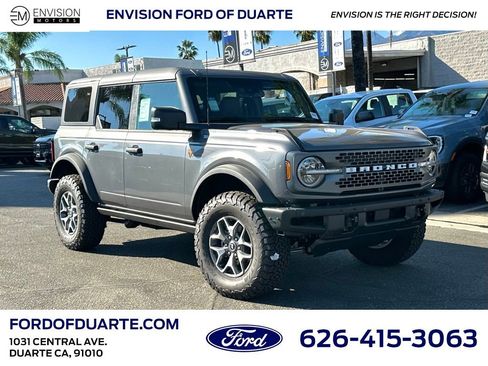 New 2025 Ford Bronco Badlands image 1
