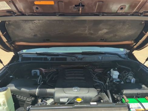 Used 2016 Toyota Tundra 1794 Edition image 21