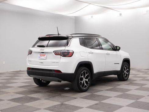 Used 2024 Jeep Compass Limited AWD/4WD image 11