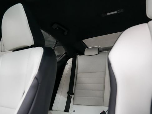 Used 2025 Lexus IS 350 F Sport image 34