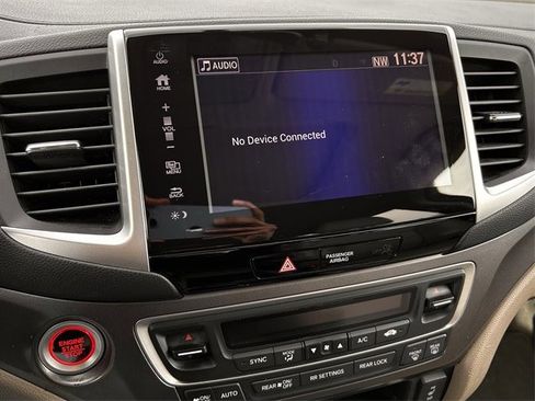 Used 2017 Honda Pilot EX-L image 18