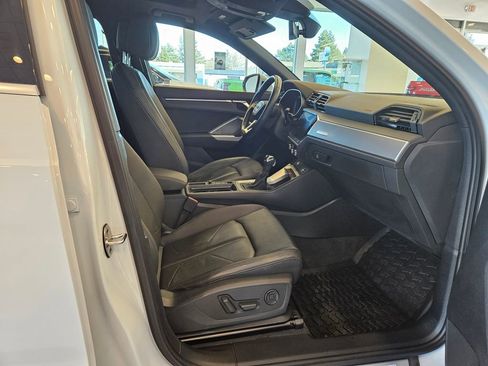 Used 2020 Audi Q3 2.0T Premium Plus w/ Premium Plus Package image 23