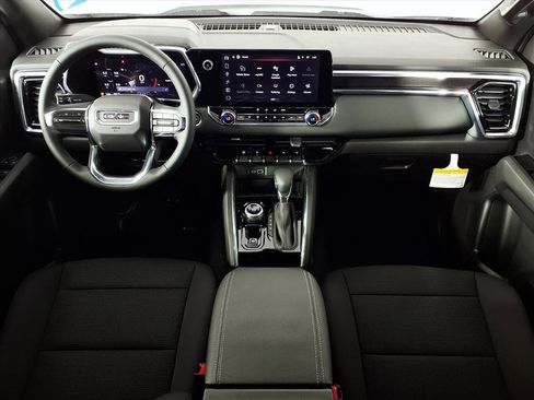 New 2026 GMC Canyon Elevation w/ Convenience Package image 3