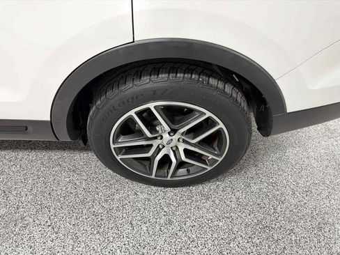 Used 2017 Ford Explorer Sport w/ Equipment Group 401A image 41