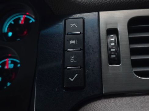 Used 2013 Chevrolet Silverado 1500 LTZ w/ Max Trailering Pack image 39