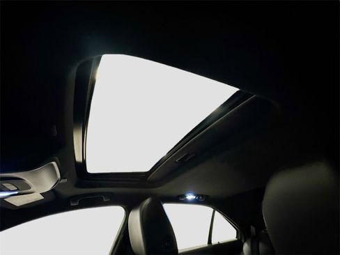 Used 2020 Cadillac CT4 Premium Luxury image 25