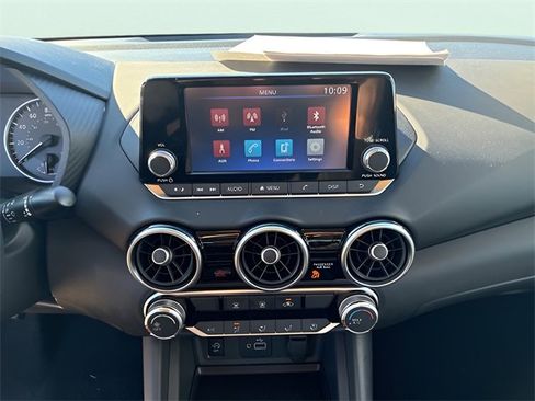 Used 2025 Nissan Sentra S image 24