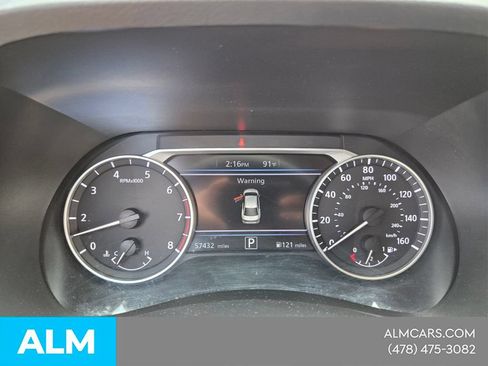 Used 2024 Nissan Sentra SV FWD image 23