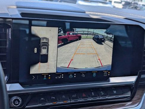 Used 2023 Chevrolet Silverado 1500 RST AWD/4WD image 14